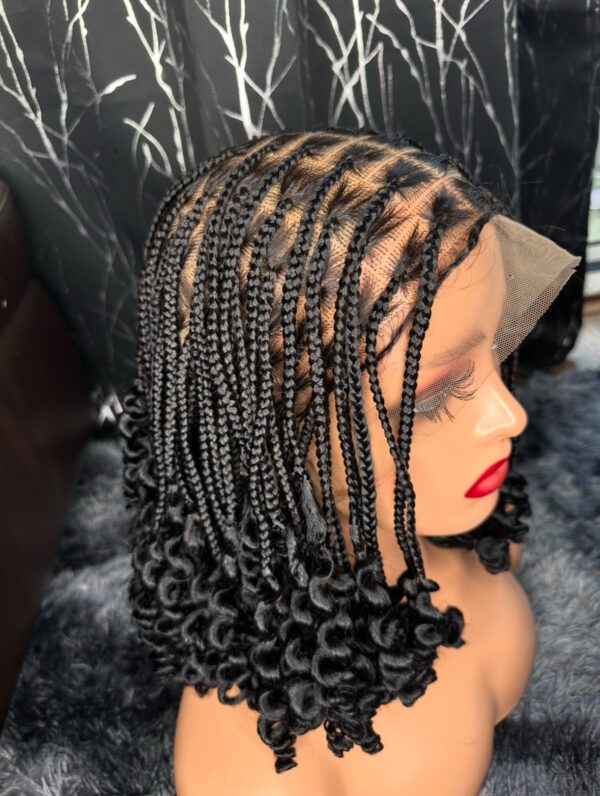 Tongue tipped knotless braid - Image 2